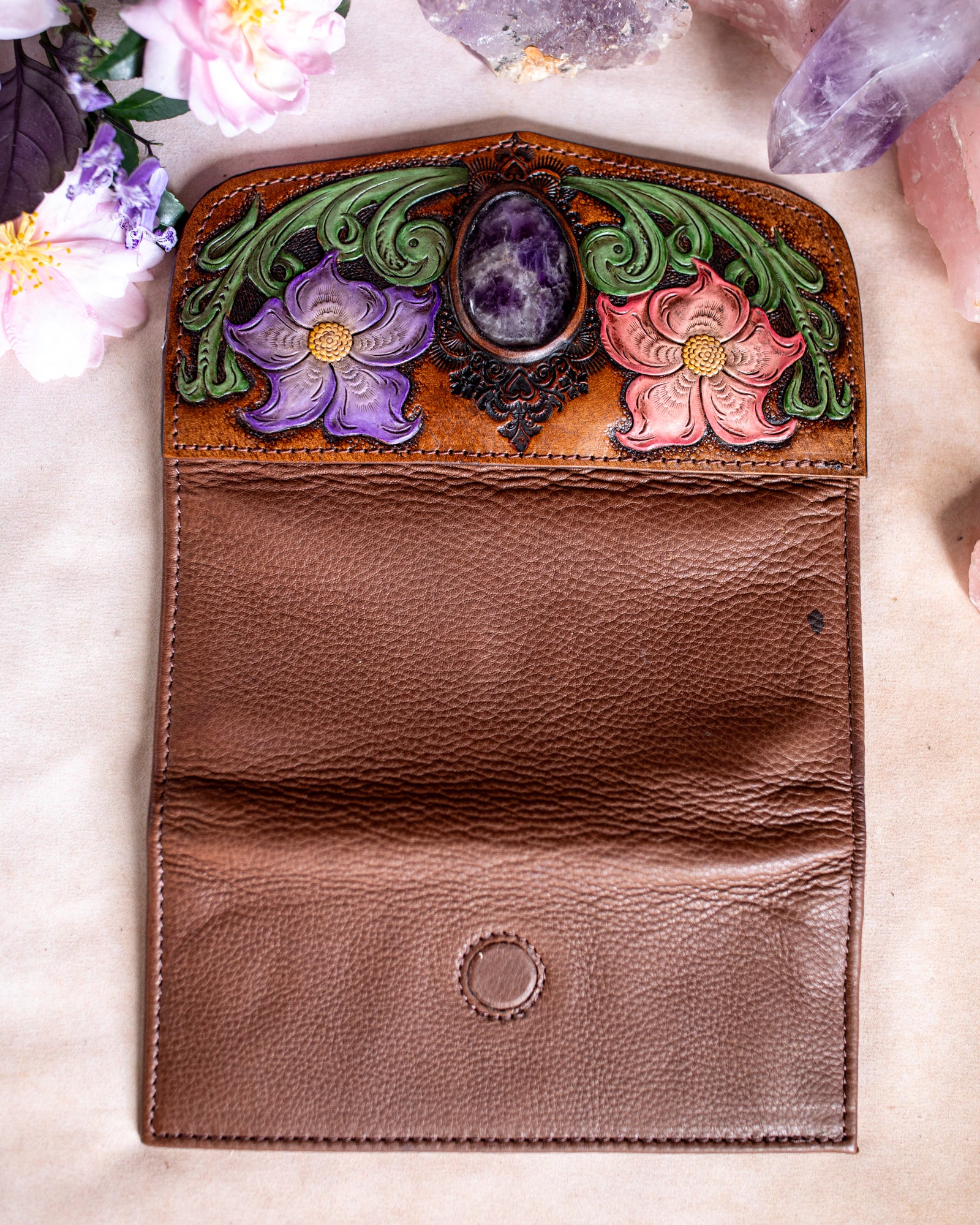 Flower Wallet with Amethyst